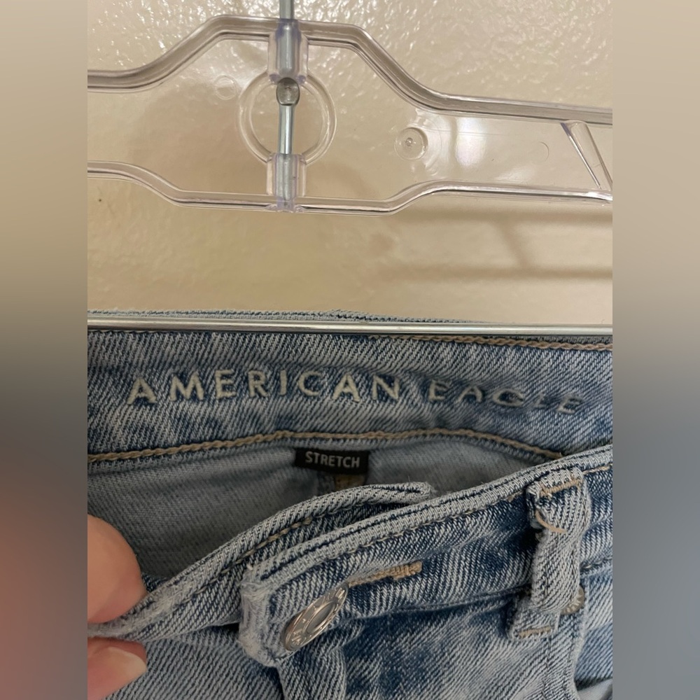 ✨Women’s American Eagle Jeans Mom Straight Stretch Jeans Size 0 - Picture 7 of 12